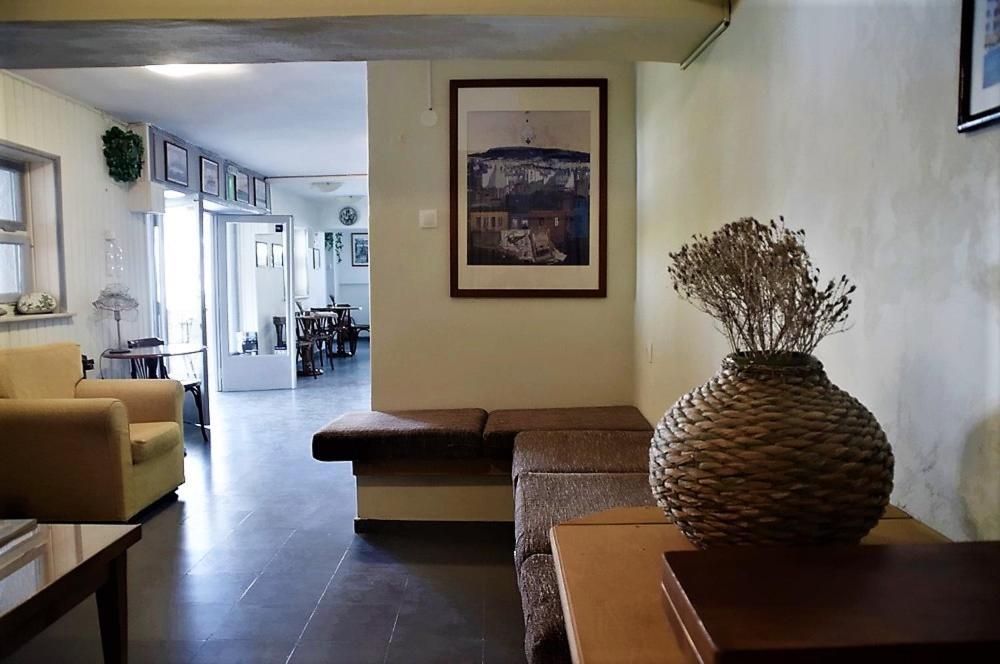 Attica Hotel Ephie Vathí Buitenkant foto